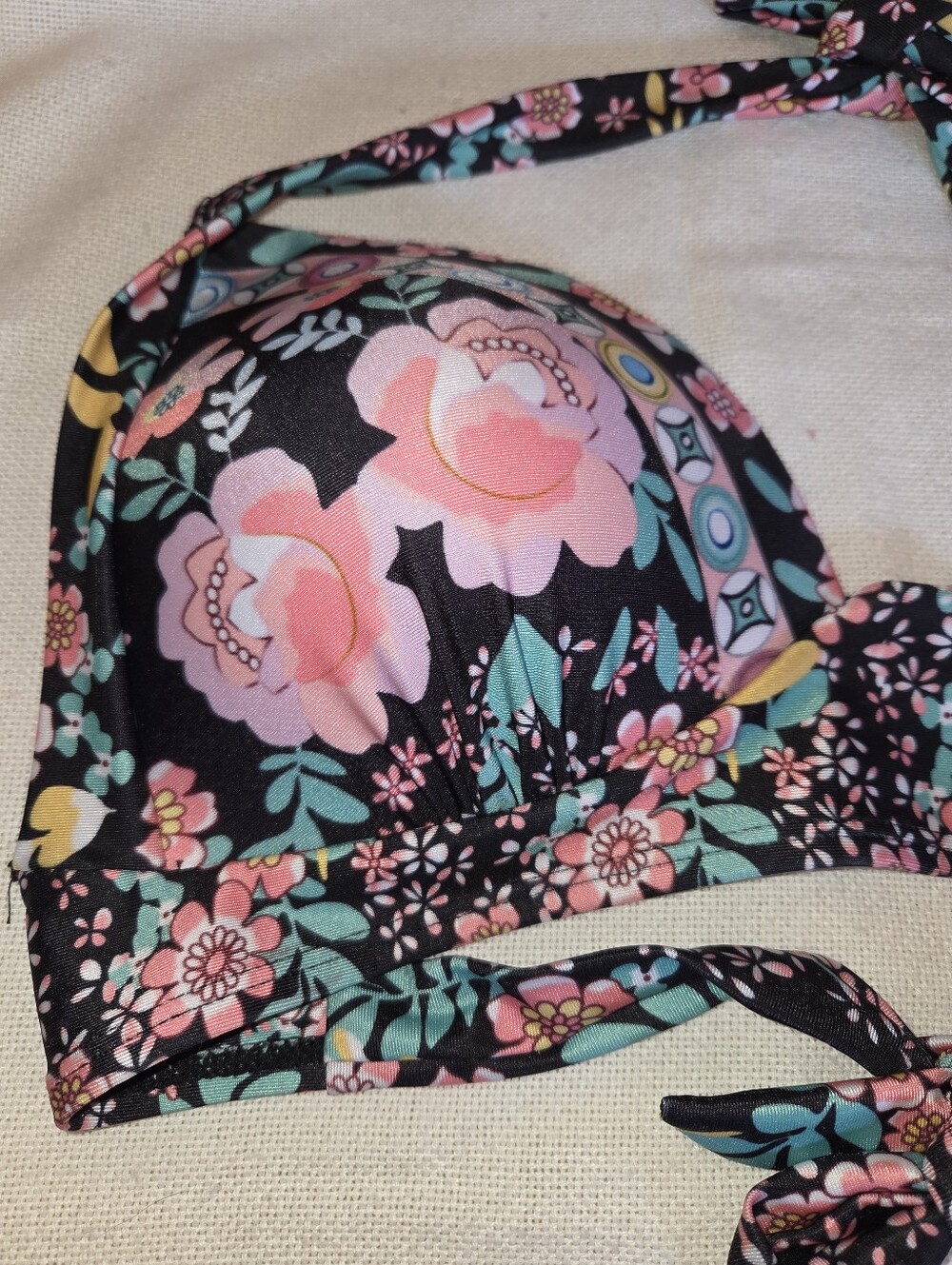 Floral Black High-Waist Bikini Set - Pink & Green Flowers - Picture 4 of 7